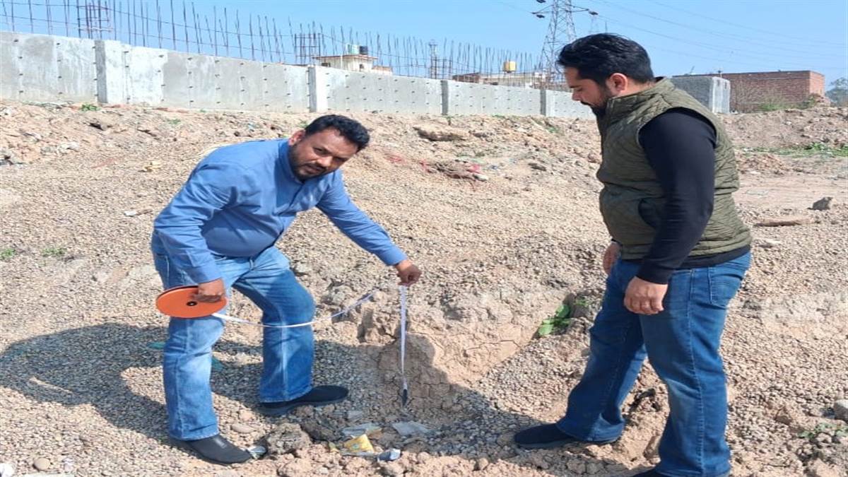 ਮੇਰੀ ਜ਼ਮੀਨ ਨੂੰ ਨਗਰ ਕੌਂਸਲ ਦੀ ਦੱਸ ਕੇ ਨਾਜਾਇਜ਼ ਮਾਈਨਿੰਗ ਕਹਿਣਾ ਗਲਤ : ਮਨਦੀਪ ਬਾਜਵਾ