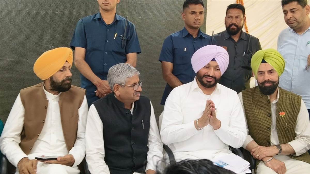 ਤਖਤ ਸਾਹਿਬ ਨੂੰ ਰੇਲਵੇ ਨਾਲ ਜੋੜਨ ਲਈ ਚਿੱਠੀਆਂ ਲਿਖਣ ਤਕ ਸੀਮਤ ਰਹੇ ਅਕਾਲੀ : ਬਿੱਟੂ