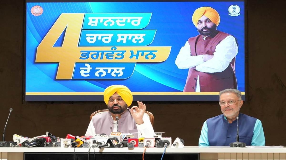 ਮੁੱਖ ਮੰਤਰੀ ਸਿਹਤ ਯੋਜਨਾ ਲੋਕਾਂ ਲਈ ਵਰਦਾਨ ਪਰ ‘ਆਯੂਸ਼ਮਾਨ’ ਇਕ ਦਿਖਾਵਾ : ਮਾਨ