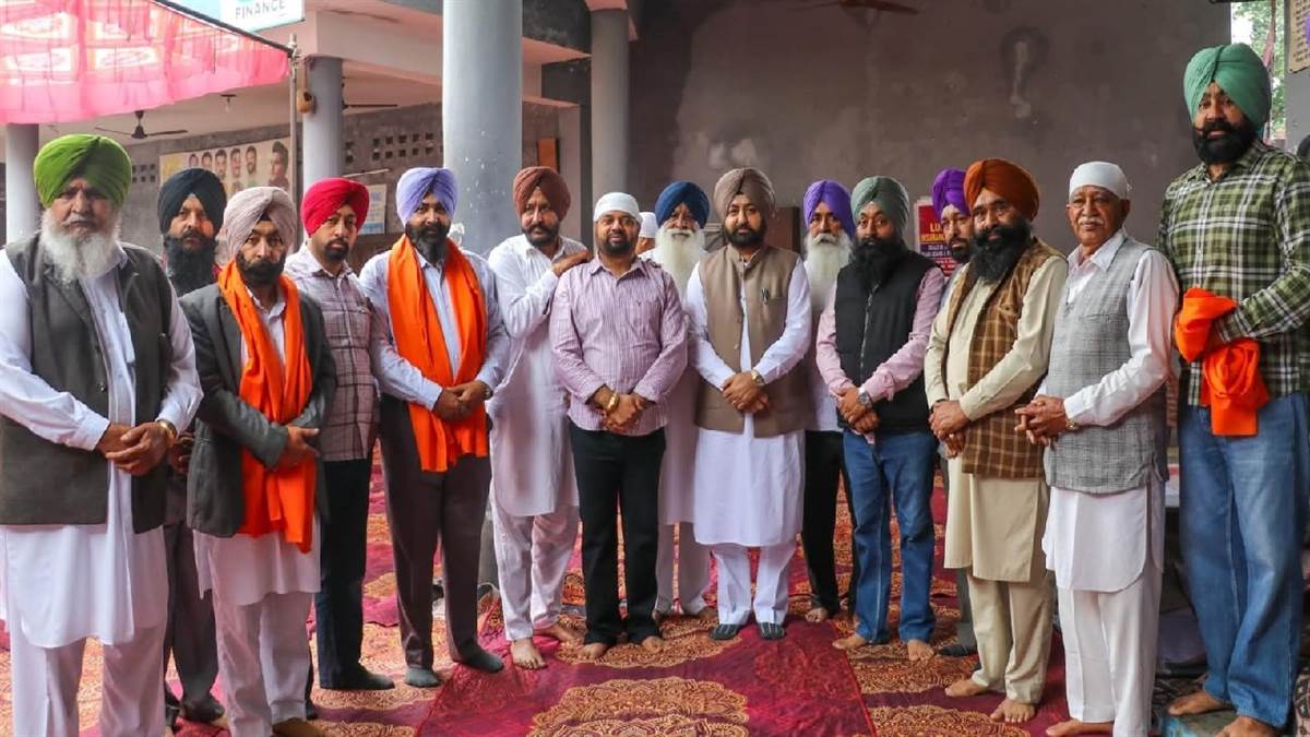 ਸਾਹਨੇਵਾਲ ਟੈਂਪੂ ਯੂਨੀਅਨ ’ਚ ਸ੍ਰੀ ਅਖੰਡ ਪਾਠ ਸਾਹਿਬ ਦੇ ਪਾਏ ਭੋਗ