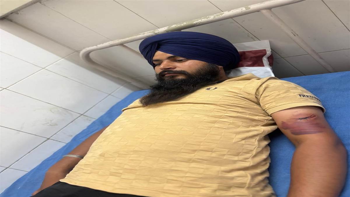 ਗੱਡੀ ਸਵਾਰ ਨੌਜਵਾਨਾਂ ’ਤੇ ਕੀਤਾ ਅਣਪਾਛਿਆਂ ਨੇ ਜਾਨਲੇਵਾ ਹਮਲਾ