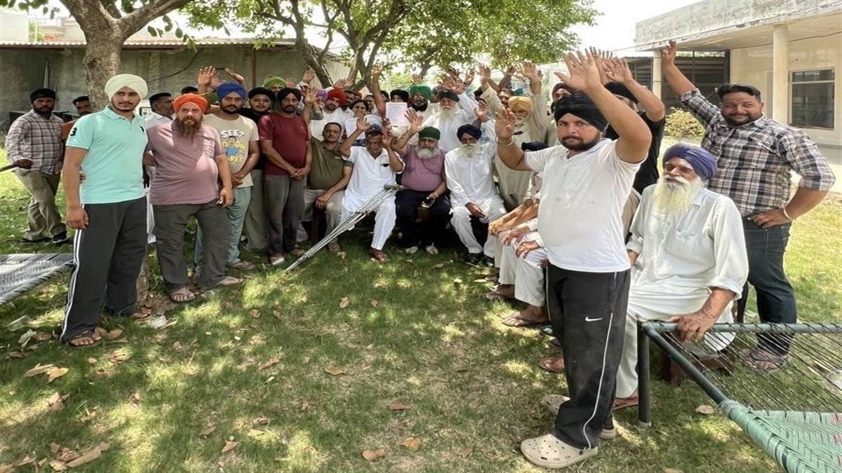 ਜ਼ਮੀਨ ਐਕਵਾਇਰ ਦੇ ਵਿਰੋਧ ’ਚ ਪਿੰਡ ਵੱਲੋਂ ਮਤਾ ਪਾਸ