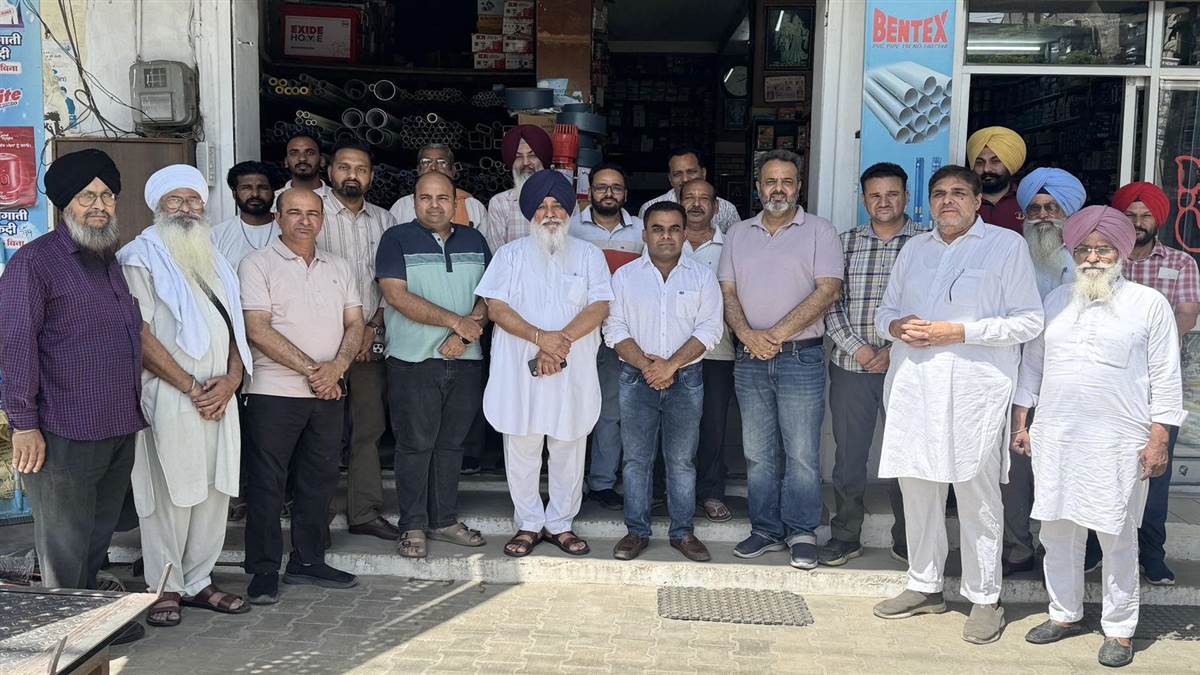 ਵਪਾਰ ਮੰਡਲ ਭਾਦਸੋਂ ਨੇ ਸਫ਼ਾਈ ਕਰਮਚਾਰੀ ਸੰਘਰਸ਼ ਨੂੰ ਦਿੱਤਾ ਸਮਰਥਨ