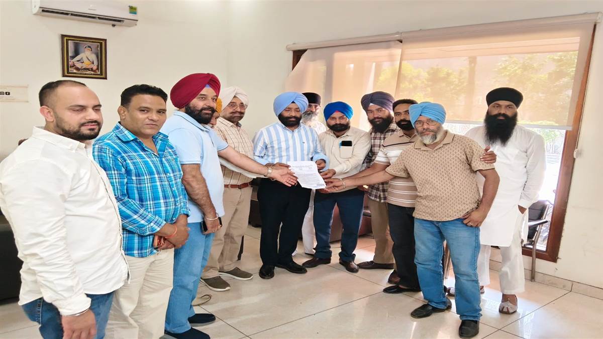 ਪੰਜਾਬ ਰੋਡਵੇਜ਼, ਪਨਬੱਸ, ਪੀਆਰਟੀਸੀ ਕੰਟਰੈਕਟ ਵਰਕਰਜ਼ ਵੱਲੋਂ ਪ੍ਰਦਰਸ਼ਨ