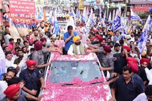 Kejriwal Road Show : 'ਆਪ' ਸਰਕਾਰ ਪੰਜਾਬ 'ਚੋਂ ਖ਼ਤਮ ਕਰੇਗੀ ਭ੍ਰਿਸ਼ਟਾਚਾਰ : ਅਰਵਿੰਦ ਕੇਜਰੀਵਾਲ