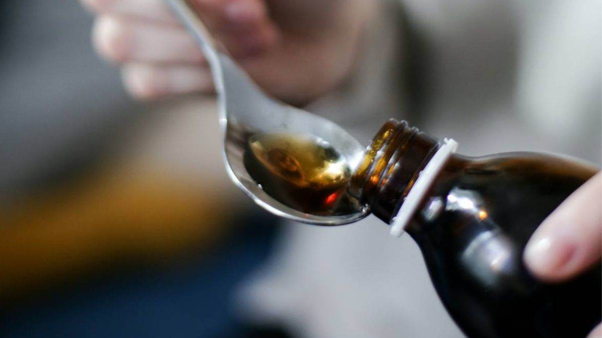 ਬਹੁਤ ਨੁਕਸਾਨਦੇਹ ਹੋ ਸਕਦੀ ਹੈ Cough Syrup ਲੈਣ ਦੀ ਆਦਤ, ਜਾਣੋ ਇਸਦੇ ਗੰਭੀਰ