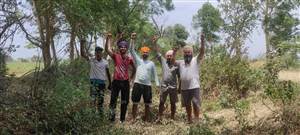 ਰਜਬਾਹੇ ਦੀ ਸਾਫ਼-ਸਫ਼ਾਈ ਤੇ ਪੱਕਾ ਨਾ ਹੋਣ ਕਾਰਨ ਕਿਸਾਨ ਆਗੂਆਂ ਵੱਲੋਂ ਸਰਕਾਰ ਵਿਰੁੱਧ ਨਾਅਰੇਬਾਜ਼ੀ