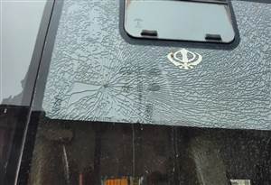 ਵੱਡੀ ਘਟਨਾ: ਅੰਮ੍ਰਿਤਸਰ ਦੀ ਹੈਰੀਟੇਜ ਸਟਰੀਟ 'ਤੇ SGPC ਦੀਆਂ ਬੱਸਾਂ ’ਚ ਭੰਨਤੋੜ, ਸ਼ੀਸ਼ੇ ਤੇ ਹੋਰ ਹਿੱਸੇ ਨੁਕਸਾਨੇ; ਪੁਲਿਸ ਜਾਂਚ ’ਚ ਜੁਟੀ