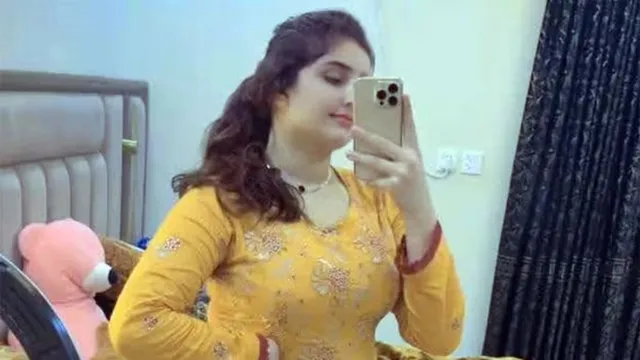 ਪਾਕਿਸਤਾਨ 'ਚ ਮਸ਼ਹੂਰ ਸੋਸ਼ਲ ਮੀਡੀਆ ਇਨਫਲੂਐਂਸਰ ਦਾ ਸ਼ਰੇਆਮ ਕਤਲ, ਕਾਰ 'ਚ ਜਾ ਰਹੀ ਸ਼ਮਸੋ ਬੀਬੀ 'ਤੇ ਬਾਈਕ ਸਵਾਰਾਂ ਨੇ ਚਲਾਈਆਂ ਗੋਲ਼ੀਆਂ