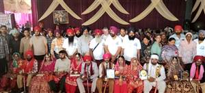ਡਾ. ਅੰਬੇਡਕਰ ਬੁੱਧਾ ਟਰੱਸਟ ਨੇ 7 ਕੁੜੀਆਂ ਦੇ ਕਰਵਾਏ ਸਮੂਹਿਕ ਵਿਆਹ