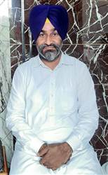ਭਾਈ ਘਨੱਈਆ ਜੀ ਦੀ ਸੇਵਾ ਭਾਵਨਾ ਨੂੰ ਜੀਵਨ ’ਚ ਅਪਣਾਉਣ ਦੀ ਕੋਸ਼ਿਸ਼ ਕਰ ਰਿਹਾ ਹਾਂ : ਬਲਕਰਨ ਸਿੰਘ ਢਿੱਲੋਂ