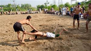 ਨੌਜਵਾਨਾਂ ਨੂੰ ਨਸ਼ਿਆਂ ਤੋਂ ਦੂਰ ਰੱਖਣ ਲਈ ਖੇਡਾਂ ਵੱਲ ਪ੍ਰੇਰਿਤ ਕਰਨਾ ਸਮੇਂ ਦੀ ਮੁੱਖ ਲੋੜ : ਵਿਧਾਇਕ ਚੱਢਾ