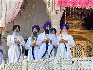 ਸ੍ਰੀ ਅਕਾਲ ਤਖ਼ਤ ਸਾਹਿਬ ਦਾ ਵੱਡਾ ਫ਼ੈਸਲਾ, ਭਾਈ ਅਮਰਜੀਤ ਸਿੰਘ ਚਾਵਲਾ ਤੇ ਭਾਈ ਮਲਕੀਤ ਸਿੰਘ ਨੂੰ ਪੰਥ ਤੋਂ ਛੇਕਿਆ; ਉਮਰਭਰ ਸਿੱਖ ਸੰਸਥਾਵਾਂ 'ਚ ਕੰਮ ਕਰਨ 'ਤੇ ਰੋਕ