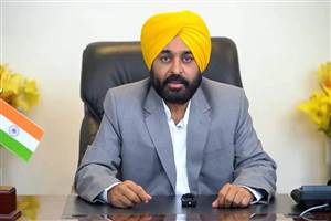 CM ਮਾਨ ਦਾ ਵੱਡਾ ਤੋਹਫ਼ਾ, ਅੱਜ ਮੁਹਾਲੀ 'ਚ ਲਾਭਪਾਤਰੀ ਪਰਿਵਾਰਾਂ ਨੂੰ ਵੰਡੇ ਜਾਣਗੇ 'ਮੁੱਖ ਮੰਤਰੀ ਸਿਹਤ ਯੋਜਨਾ' ਦੇ ਕਾਰਡ