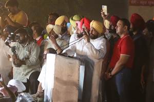 ਇਕ ਵਾਰ ਕਾਂਗਰਸ ਦੀ ਸਰਕਾਰ ਬਣਾ ਦਿਓ ਫਿਰ ਨਸ਼ਾ ਗੈਂਗਸਟਰਵਾਦ ਰਹੇਗਾ ਜਾਂ ਅਸੀਂ : ਚੰਨੀ