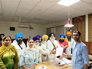 ਸਮੂਹ ਜਥੇਬੰਦੀਆਂ, ਕਿਸਾਨਾਂ ਤੇ ਮੁਲਾਜ਼ਮਾਂ ਨੇ ਐੱਸਡੀਐੱਮ ਰਾਹੀਂ ਡੀਸੀ ਨੂੰ ਸੌਂਪਿਆ ਮੰਗ ਪੱਤਰ