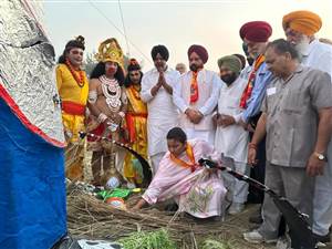 ਮੁੱਲਾਂਪੁਰ ਦਾਖਾ ਵਿਖੇ ਦੁਸਹਿਰਾ ਧੂਮਧਾਮ ਨਾਲ ਮਨਾਇਆ