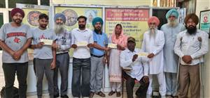 32 ਲੋੜਵੰਦਾਂ ਨੂੰ ਆਰਥਿਕ ਸਹਾਇਤਾ ਰਾਸ਼ੀ ਦੇ ਚੈੱਕ ਦਿੱਤੇ