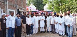 ਦੁਸਹਿਰੇ ਮੌਕੇ ਬਾਬਾ ਸ਼ੰਕਰ ਗਿਰ ਔਲੀਆ ਮੰਦਿਰ ਵਿਖੇ ਨਤਮਸਤਕ ਹੋਏ ਚੰਦੂਮਾਜਰਾ
