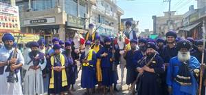 ਬੁੱਢਾ ਦਲ ਵੱਲੋਂ ਖਾਲਸਾਈ ਜਾਹੋ-ਜਲਾਲ ਨਾਲ ਮਹੱਲਾ ਕੱਢਿਆ