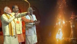 Watch : 'ਜ਼ੁਲਮ ਅਤੇ ਦਹਿਸ਼ਤ ਦਾ ਅੰਤ', ਦਿੱਲੀ ’ਚ ਦੁਸਹਿਰੇ ਮੌਕੇ ਪ੍ਰਧਾਨ ਮੰਤਰੀ ਮੋਦੀ ਕੀਤਾ ਰਾਵਣ ਦਹਿਣ; ਬੋਲੇ- ਗਰੀਬਾਂ ਤੇ ਹਾਸ਼ੀਏ 'ਤੇ ਧੱਕੇ ਗਏ ਲੋਕਾਂ ਦੀ ਸੇਵਾ ਹੋਵੇ ਵੱਡੀ ਤਰਜੀਹ