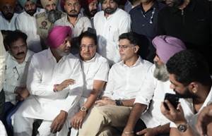 ‘ਆਪ’ ਰਾਜ ’ਚ ਜੰਡਿਆਲਾ ਬਣਿਆ ਅਪਰਾਧਾਂ ਦੀ ਰਾਜਧਾਨੀ: ਸਚਿਨ ਪਾਇਲਟ ਨੇ ਮਾਸਟਰ ਜਗਦੀਪ ਸਿੰਘ ਨੂੰ 'ਸ਼ਹੀਦ' ਦਾ ਦਰਜਾ ਦੇਣ ਦੀ ਕੀਤੀ ਮੰਗ