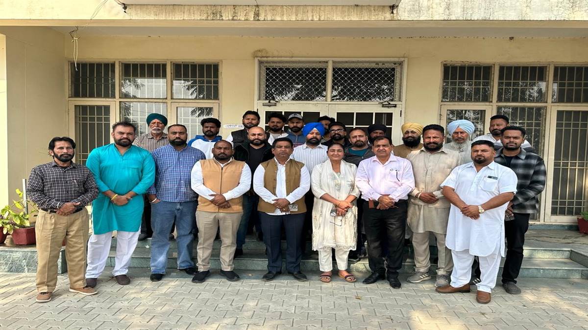 ਸਾਡੀ ਪਾਰਟੀ ਲੋਕਾਂ ਦੇ ਮੁੱਦਿਆਂ ਨੂੰ ਹੱਲ ਕਰਨ ’ਚ ਯਕੀਨ ਰੱਖਦੀ ਹੈ : ਥਿਆੜਾ