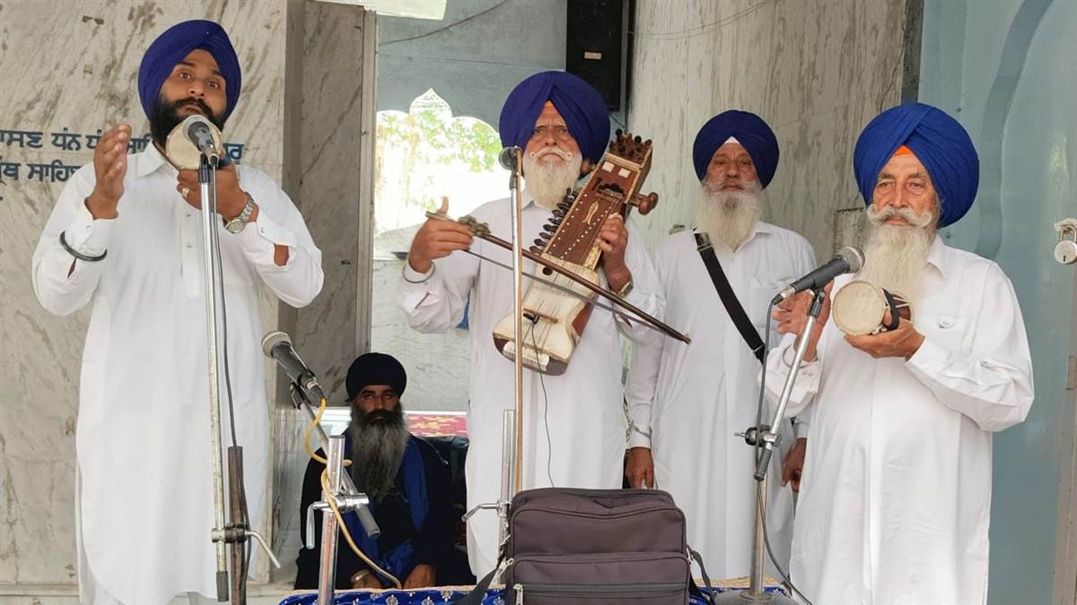 ਗੁਰਦੁਆਰਾ ਸਾਹਿਬ ’ਚ ਮੱਸਿਆ ਦਾ ਦਿਹਾੜਾ ਮਨਾਇਆ