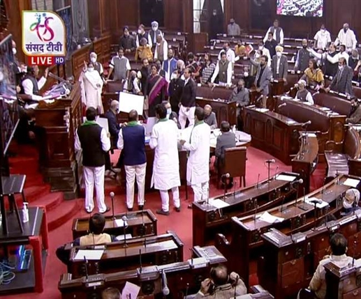 Parliament Winter session 2021 : ਲੋਕ ਸਭਾ 'ਚ ਪਾਸ ਹੋਇਆ ਚੋਣ ਕਾਨੂੰਨ ਸੋਧ ਬਿੱਲ 2021, ਕੱਲ੍ਹ ਤਕ  ਮੁਲਤਵੀ ਹੋਇਆ ਸਦਨ