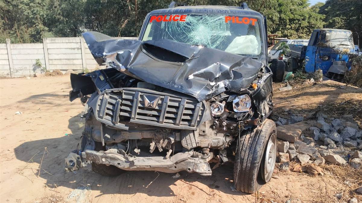 ਮੁਹਾਲੀ ਦੇ ਫੇਜ਼-7 ਇੰਡਸਟਰੀਅਲ ਏਰੀਆ 'ਚ ਦੇਰ ਰਾਤ ਭਿਆਨਕ ਸੜਕ ਹਾਦਸਾ: ਤਿੰਨ ਗੱਡੀਆਂ ਦੀ ਭਿਆਨਕ ਟੱਕਰ , ਜਾਨੀ ਨੁਕਸਾਨ ਤੋਂ ਬਚਾਅ