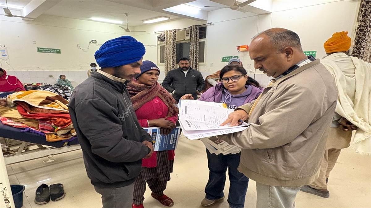 ਮਰੀਜ਼ ਵੱਲੋਂ ਸ਼ਿਕਾਇਤ ਮਿਲਣ ’ਤੇ ਸਿਵਲ ਸਰਜਨ ਵੱਲੋਂ ਦੇਰ ਰਾਤ ਸਿਵਲ ਹਸਪਤਾਲ ਦੀ ਚੈਕਿੰਗ