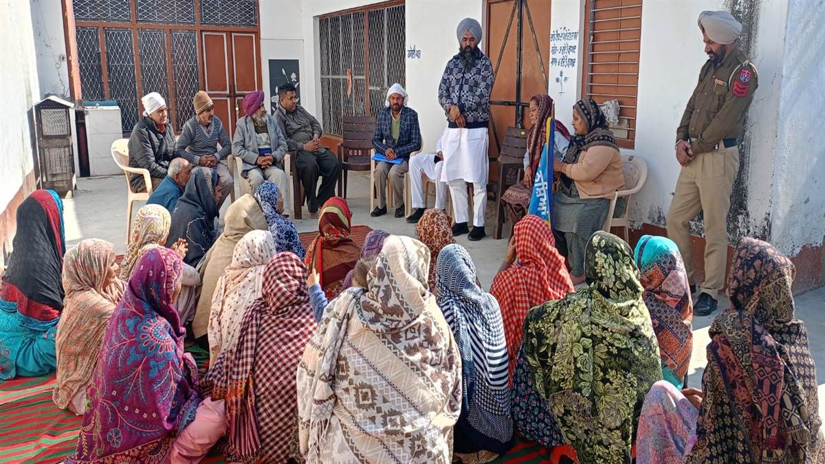 ਰਵਿਦਾਸ ਜੈਅੰਤੀ ਸਮਾਗਮ ਨੂੰ ਲੈ ਕੇ ਘਰ-ਘਰ ਜਾ ਕੇ ਦਿੱਤਾ ਸੱਦਾ