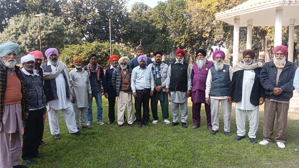 27 ਨੂੰ ਸੀਐੱਮ ਦੀ ਕੋਠੀ ਅੱਗੇ ਧਰਨੇ ’ਚ ਜ਼ਿਲ੍ਹੇ ਭਰ ’ਚੋਂ ਵੱਡੀ ਗਿਣਤੀ ’ਚ ਮਜ਼ਦੂਰ ਸ਼ਾਮਲ ਹੋਣਗੇ : ਨਿਰਮਲ, ਅਮਰਜੀਤ
