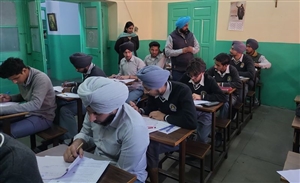 ਸਿੱਖ ਵਿਦਿਆਰਥੀਆਂ ਲਈ ਵੱਡੀ ਰਾਹਤ: ਹੁਣ ਕਿਰਪਾਨ ਪਹਿਨ ਕੇ ਦੇ ਸਕਣਗੇ ਪ੍ਰੀਖਿਆ ਪਰ ਇਹ ਹੋਵੇਗੀ ਸ਼ਰਤ