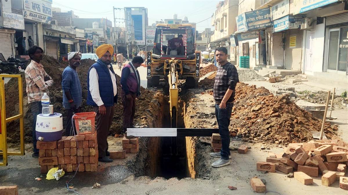 ਗਿੱਦੜਬਾਹਾ ਸੀਵਰੇਜ ਰਿਪਲੇਸਮੈਂਟ ਦਾ ਕੰਮ ਹੋਇਆ ਸ਼ੁਰੂ