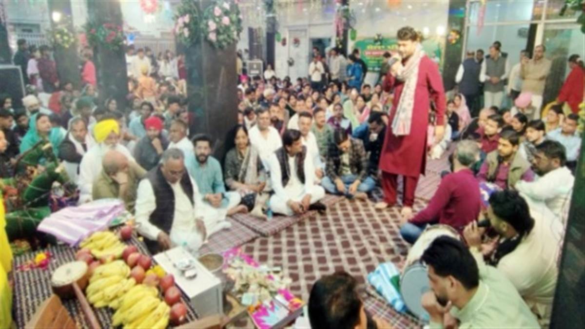 ਅਗਰਵਾਲ ਪੀਰਖਾਨਾ ਵਿਖੇ ਸਾਲਾਨਾ ਦੀਵਾਨ ਤੇ ਭੰਡਾਰਾ ਲਗਾਇਆ