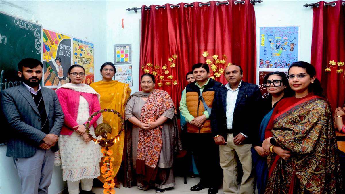 ਨਸ਼ਿਆਂ ਦੇ ਖ਼ਾਤਮੇ ’ਚ ਅਹਿਮ ਭੂਮਿਕਾ ਨਿਭਾ ਸਕਦੇ ਨੇ ਅਧਿਆਪਕ