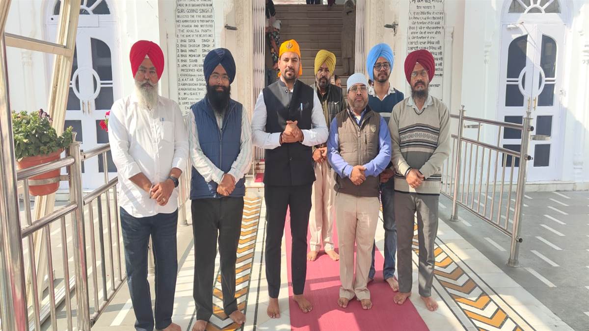 ਸੁਖਪਾਲ ਸਿੰਘ PCS ਨੇ SDM ਸ੍ਰੀ ਅਨੰਦਪੁਰ ਸਾਹਿਬ ਵਜੋਂ ਅਹੁਦਾ ਸੰਭਾਲਿਆ, ਤਖਤ ਸ੍ਰੀ ਕੇਸਗੜ੍ਹ ਸਾਹਿਬ ਵਿਖੇ ਹੋਏ ਨਤਮਸਤਕ