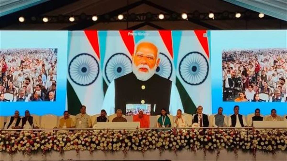 'ਤਕਨਾਲੋਜੀ ਦੇ ਖੇਤਰ 'ਚ ਭਾਰਤ ਜੋ ਵੀ ਕਰੇਗਾ, ਉਹ 21ਵੀਂ ਸਦੀ ਦਾ...' ਚਿੱਪ ਪਲਾਂਟ ਦੇ ਨੀਂਹਪੱਥਰ ਦੌਰਾਨ ਬੋਲੇ PM ਮੋਦੀ