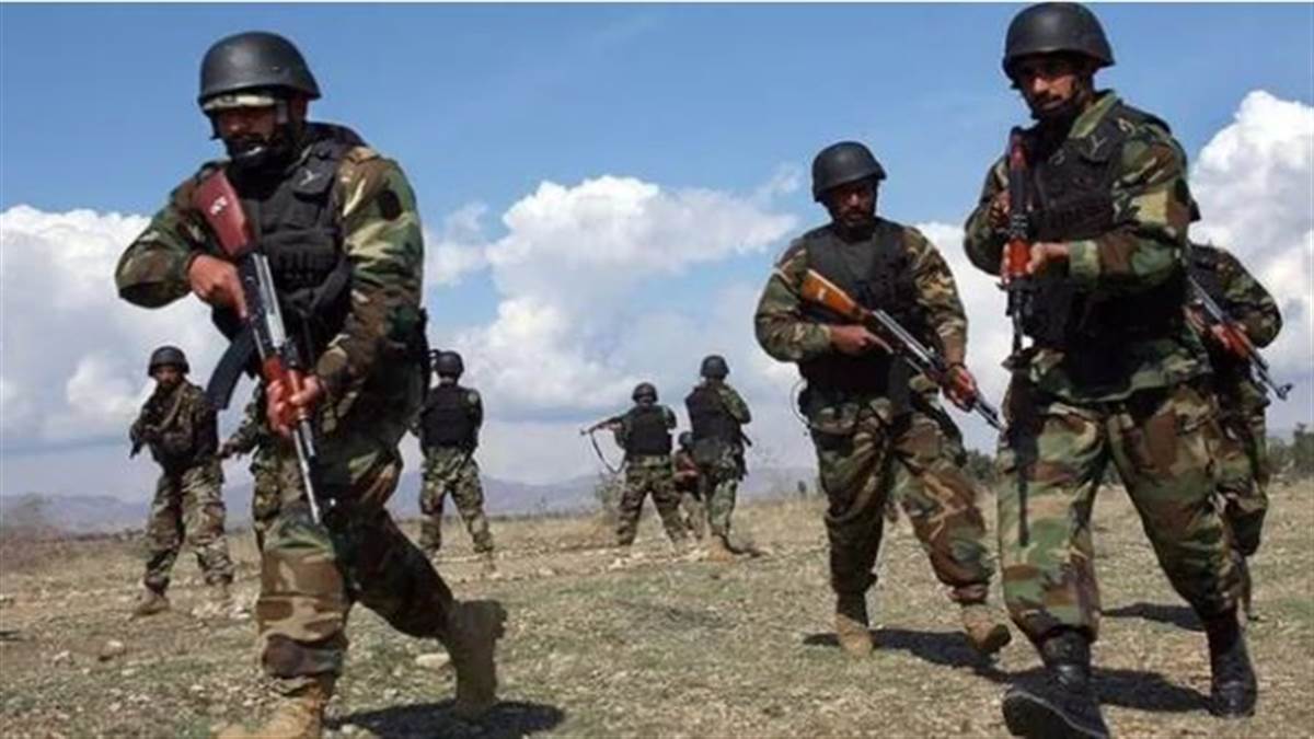 Pakistan News : ਖ਼ੈਬਰ ਪਖ਼ਤੂਨਖ਼ਵਾ 'ਚ ਫ਼ੌਜ ਦੇ ਕਾਫਲੇ 'ਤੇ ਆਤਮਘਾਤੀ ਹਮਲਾ, ਦੋ ਫ਼ੌਜੀਆਂ ਦੀ ਮੌਤ; ਮਾਰੇ ਗਏ ਪੰਜ ਅੱਤਵਾਦੀ