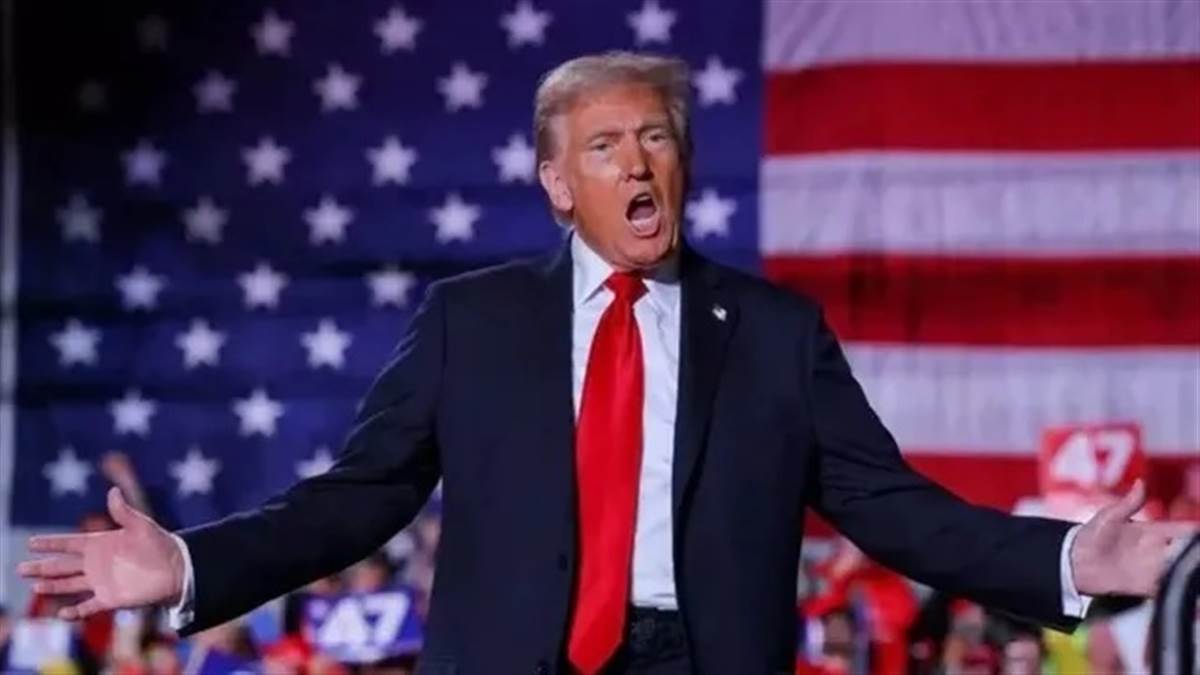 ਆ ਗਈ ਉਹ ਤਾਰੀਖ ਜਦੋਂ ਲਾਗੂ ਹੋਵੇਗਾ ਟਰੰਪ ਦਾ ਨਵਾਂ ਟੈਰਿਫ, ਵ੍ਹਾਈਟ ਹਾਊਸ ਤਿਆਰੀਆਂ ’ਚ ਜੁਟਿਆ; SC ਦੇ ਐਕਸ਼ਨ ਦਾ ਰਿਐਕਸ਼ਨ