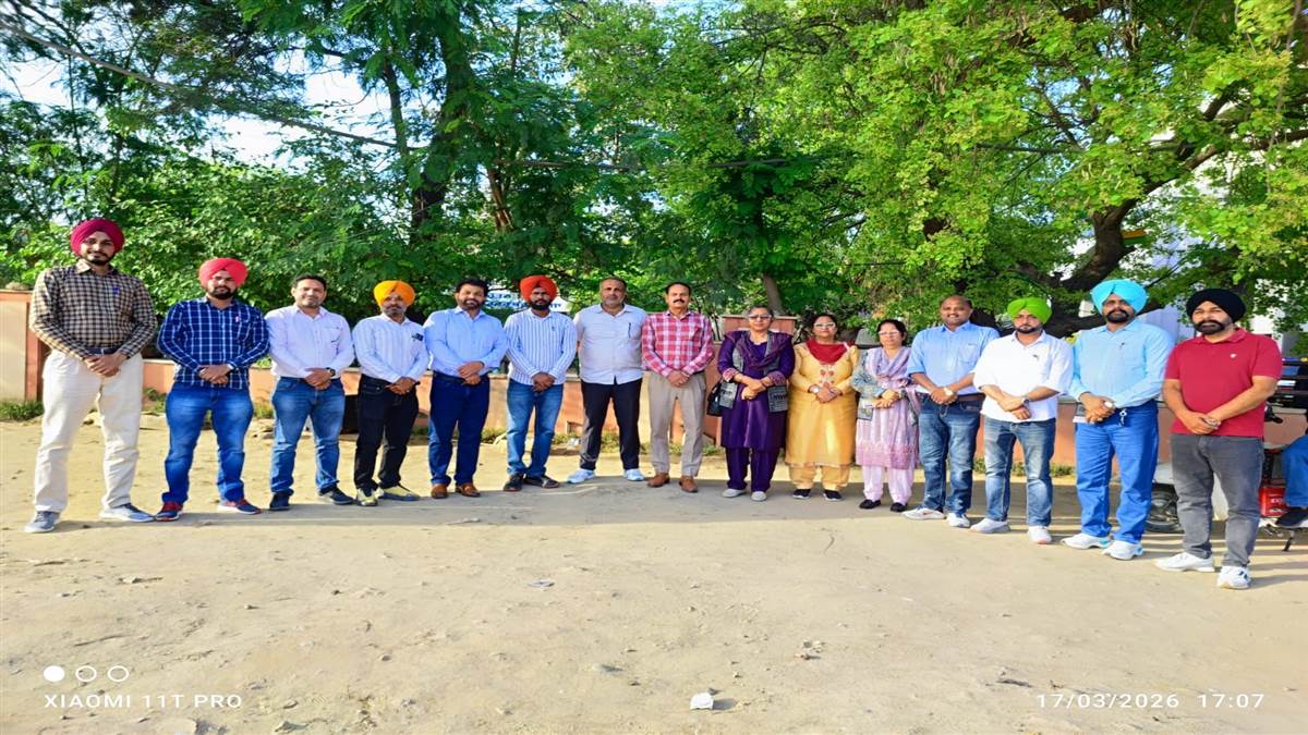 ਅਧਿਆਪਕਾਂ ਦੀਆਂ ਬਦਲੀਆਂ ਰੱਦ ਕਰਨ ਦਾ ਵਿਰੋਧ