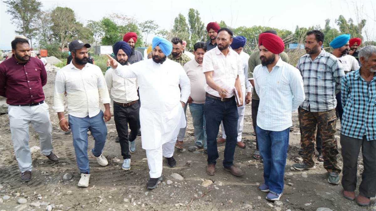 45 ਕਰੋੜ ਦੀ ਲਾਗਤ ਨਾਲ ਸੜਕਾਂ ਅਤੇ ਪੁਲਾਂ ਦਾ ਹੋ ਰਿਹਾ ਹੈ ਵਿਸਥਾਰ : ਹਰਜੋਤ ਬੈਂਸ