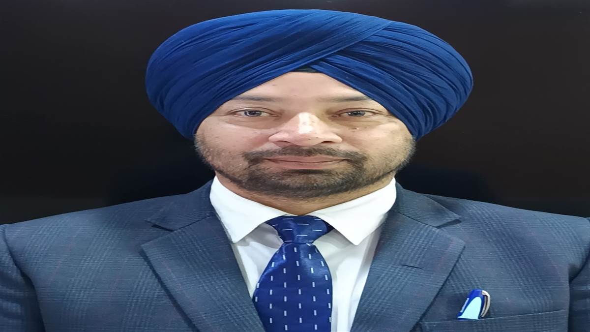 ਗੜ੍ਹਸ਼ੰਕਰ ਦੇ ਵਾਰਡ ਨੰਬਰ 4 'ਚ ਗੈਰ-ਕਾਨੂੰਨੀ ਢੰਗ ਨਾਲ ਵੋਟਾਂ ਬਣਾਉਣ ਦੇ ਦੋਸ਼, ਪਰਵਿੰਦਰ ਸਿੰਘ ਕਿੱਤਣਾ ਵਲੋਂ ਰਾਜ ਚੋਣ ਕਮਿਸ਼ਨ ਪੰਜਾਬ ਕੋਲ ਸ਼ਿਕਾਇਤ