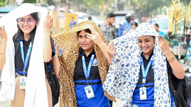 ਅਸਮਾਨ ਤੋਂ ਵਰ੍ਹ ਰਹੀ ਅੱਗ: ਭਿਆਨਕ ਗਰਮੀ ਦੀ ਲਪੇਟ 'ਚ ਉੱਤਰ ਭਾਰਤ, ਦਿੱਲੀ-ਯੂਪੀ 'ਚ ਹੀਟਵੇਵ ਦਾ ਅਲਰਟ