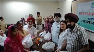 ਸਰਬੱਤ ਦਾ ਭਲਾ ਫਾਊਂਡੇਸ਼ਨ ਨੇ ਲੋੜਵੰਦਾਂ ਨੂੰ ਰਾਸ਼ਨ ਵੰਡਿਆ