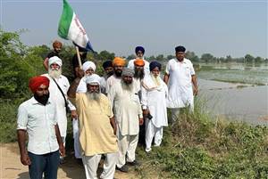 ਰਾਜਬਾਹੇ ’ਚ ਪਾੜ ਪੈਣ ਕਾਰਨ ਦੋ ਪਿੰਡਾਂ ਦੀ ਸੈਂਕੜੇ ਏਕੜ ਫ਼ਸਲ ਡੁੱਬੀ