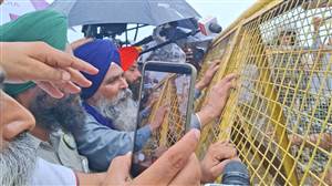 ਸ਼ੰਭੂ ਬਾਰਡਰ 'ਤੇ ਵੱਡੀ ਸਫ਼ਲਤਾ: ਕਿਸਾਨਾਂ ਤੇ ਪੁਲਿਸ ਵਿਚਕਾਰ ਬਣੀ ਸਹਿਮਤੀ, ਗ੍ਰਿਫ਼ਤਾਰ ਕਿਸਾਨ ਹੋਣਗੇ ਰਿਹਾਅ