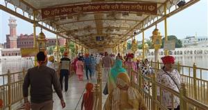 ਬੰਦ ਦਾ ਅਸਰ; ਸੱਚਖੰਡ ਸ੍ਰੀ ਹਰਿਮੰਦਰ ਸਾਹਿਬ ਵਿਖੇ ਸੰਗਤ ਦੀ ਆਮਦ ਘਟੀ