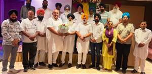 ਢੀਂਡਸਾ ਵੱਲੋਂ ਸਰਕਲ ਪ੍ਰਧਾਨਾਂ ਨਾਲ ਰਲ ਕੇ ਰਾਣਾ ਦਾ ਸਨਮਾਨ